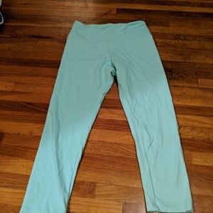 Tiffany blue capris leggings